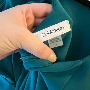 Absolutely gorgeous emerald Green C.K. dress